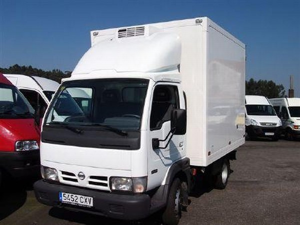 Nissan Cabstar 2004