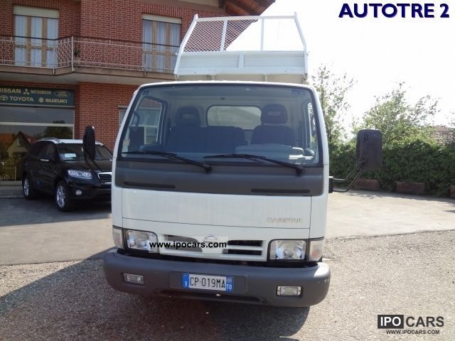 Nissan Cabstar 2004