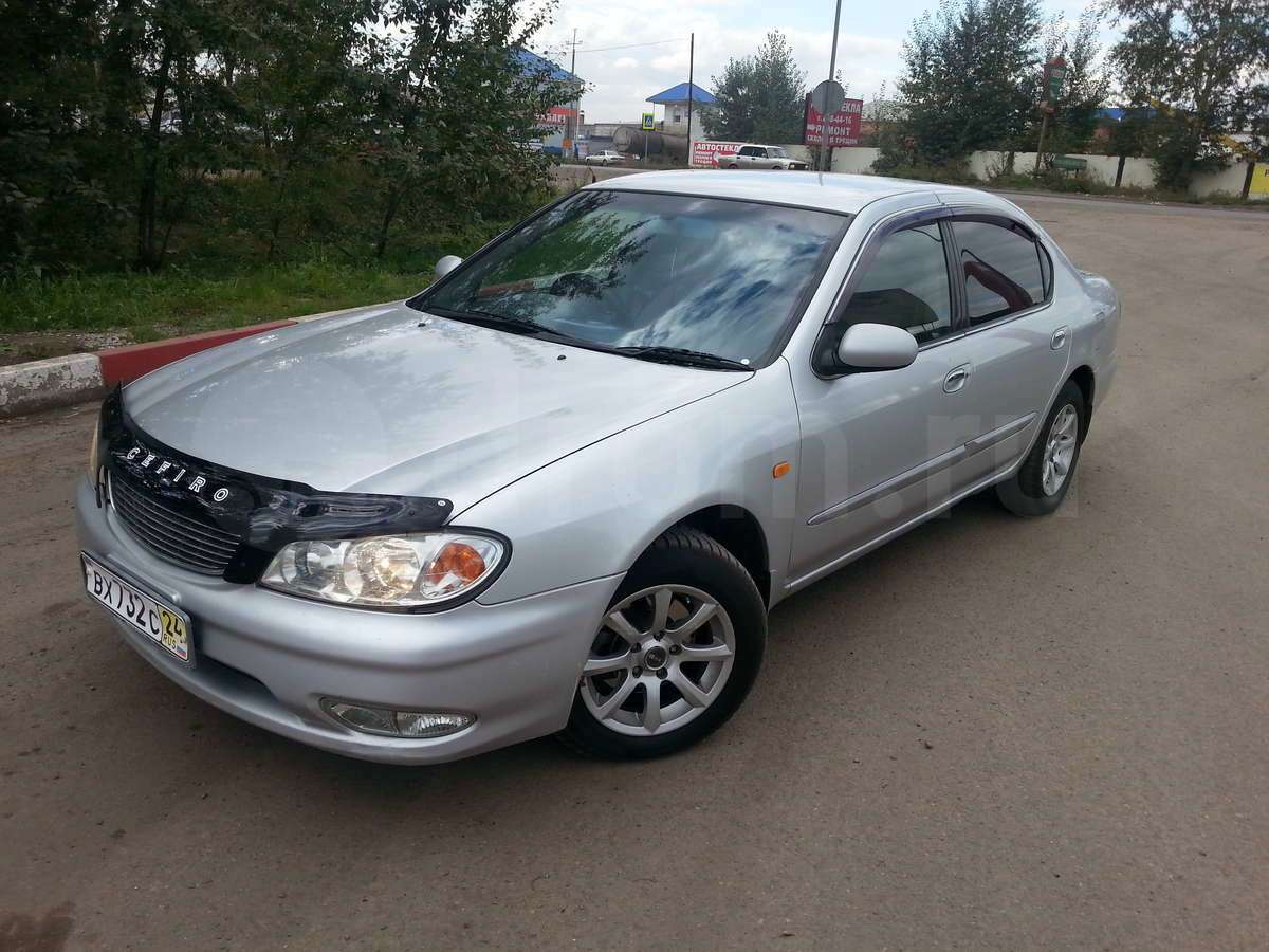 Nissan Cefiro 2000