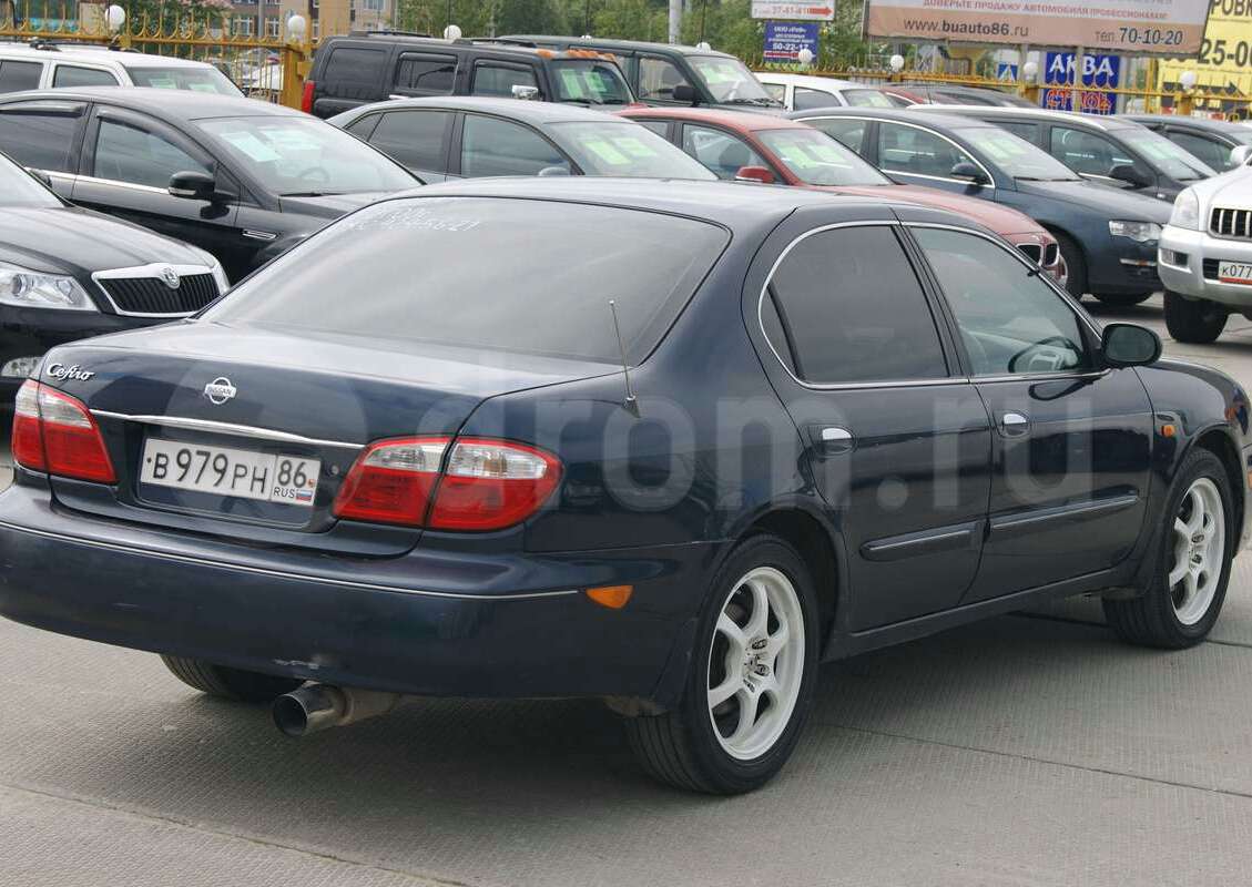 Nissan Cefiro 2001