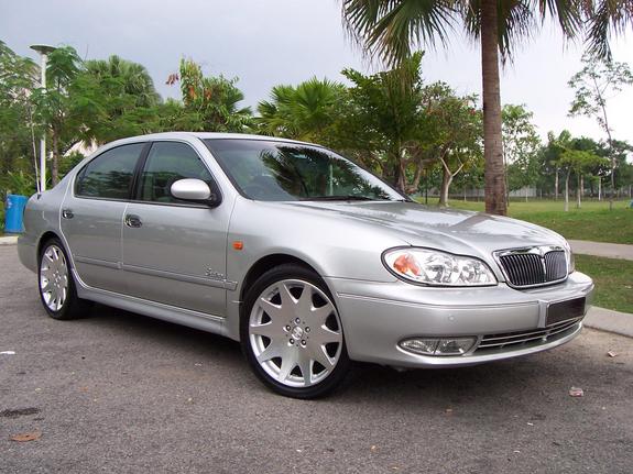 Nissan Cefiro 2002