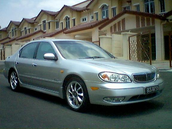 Nissan Cefiro 2003