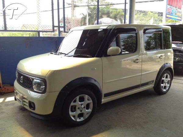 Nissan Cube 1.5