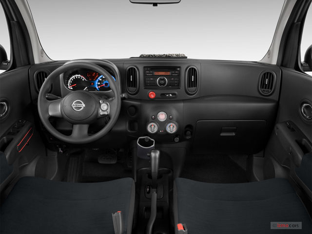 Nissan Cube 2012