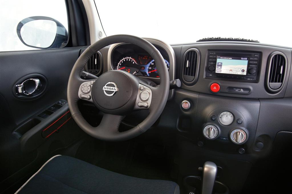 Nissan Cube 2013