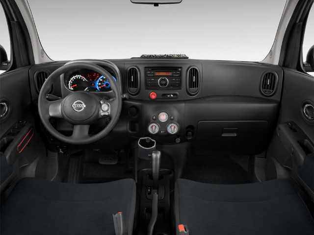 Nissan Cube 2016