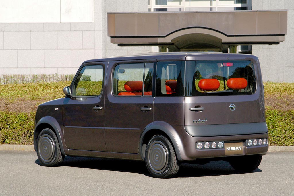 Nissan Cube 3