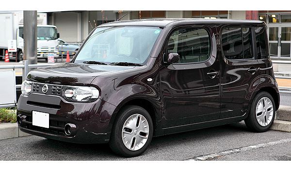 Nissan Cube Car
