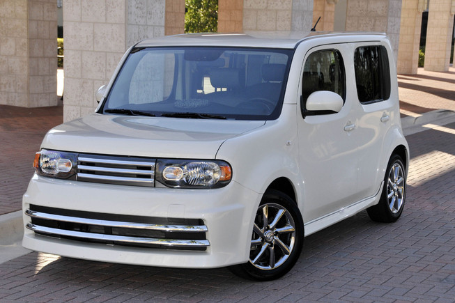 Nissan Cube Krom