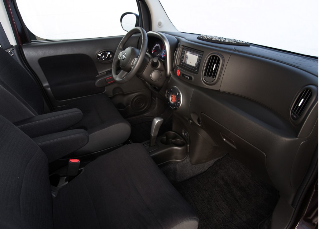 Nissan Cube Manual
