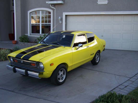 Nissan Datsun 1977