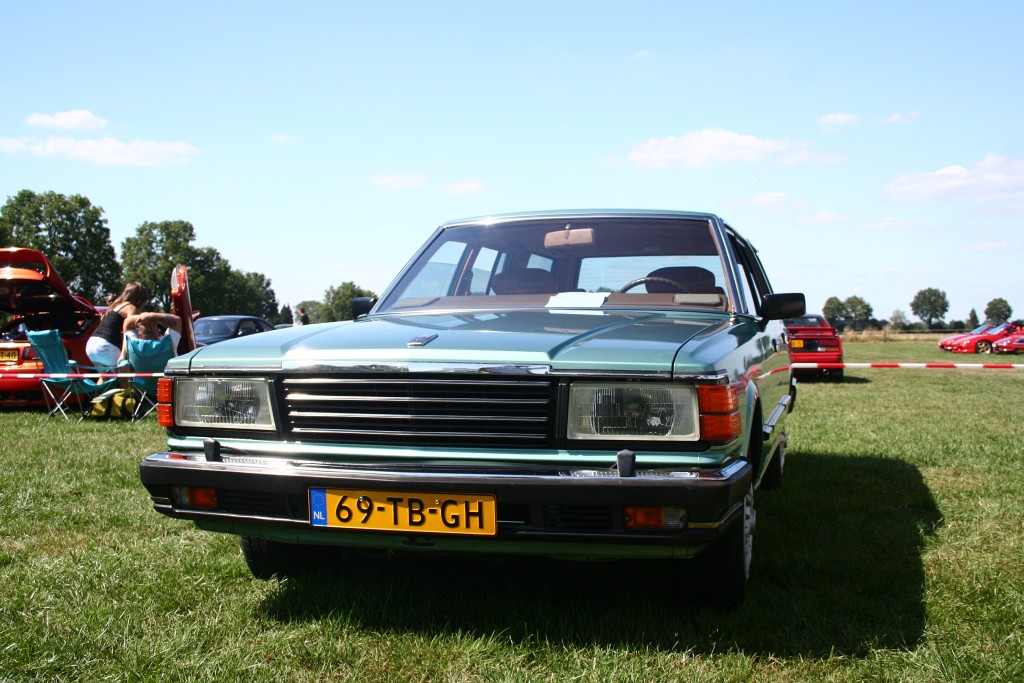 Nissan Datsun 280c