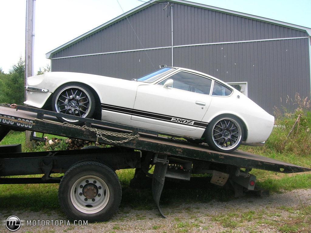 Nissan Datsun 280z