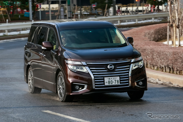 Nissan Elgrand 2010