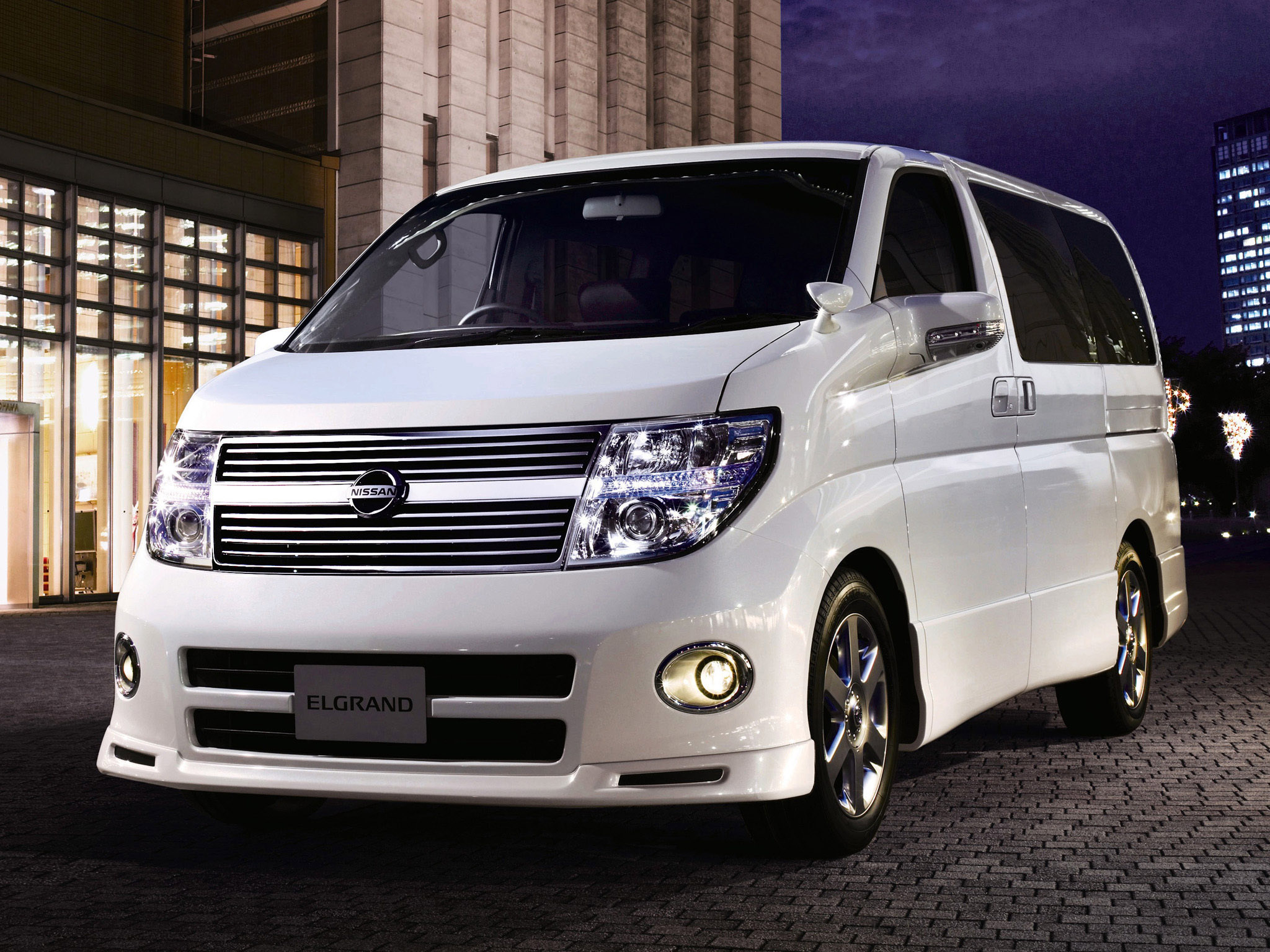 Nissan Elgrand
