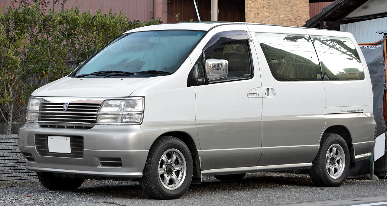 Nissan Elgrand E50