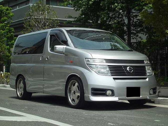 Nissan Elgrand Highway Star