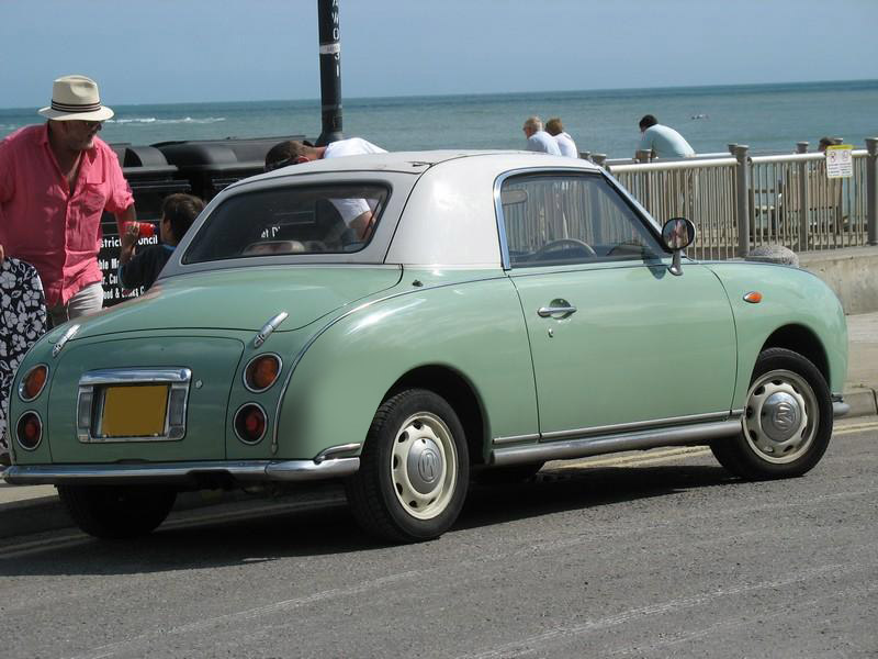 Nissan Figaro 2014