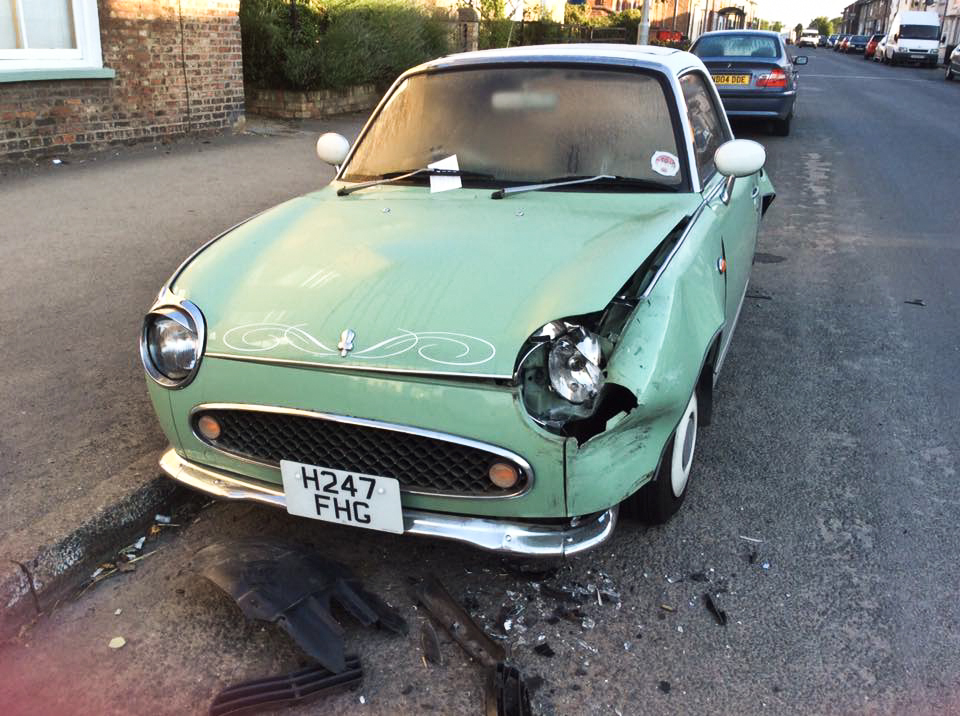 Nissan Figaro 2015