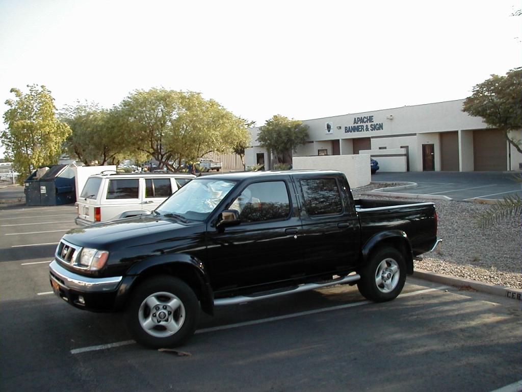 Nissan Frontier 2000