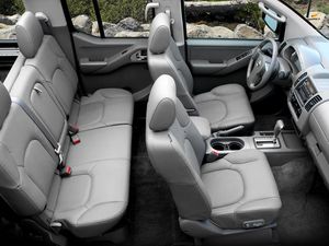 Nissan Frontier 4 Door