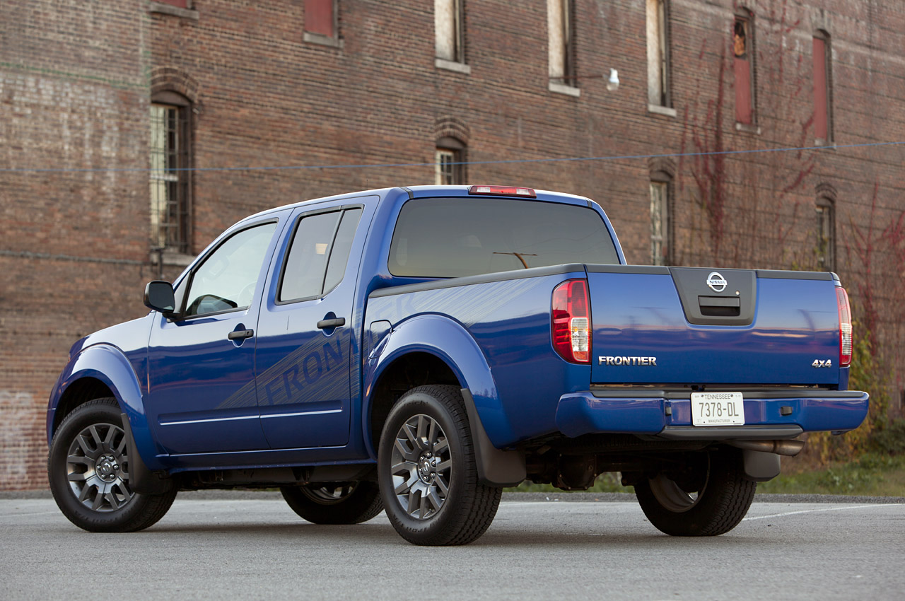 Nissan Frontier 4x4 Crew Cab