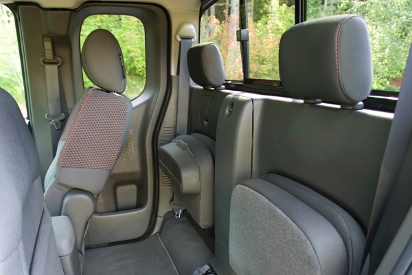 Nissan Frontier King Cab