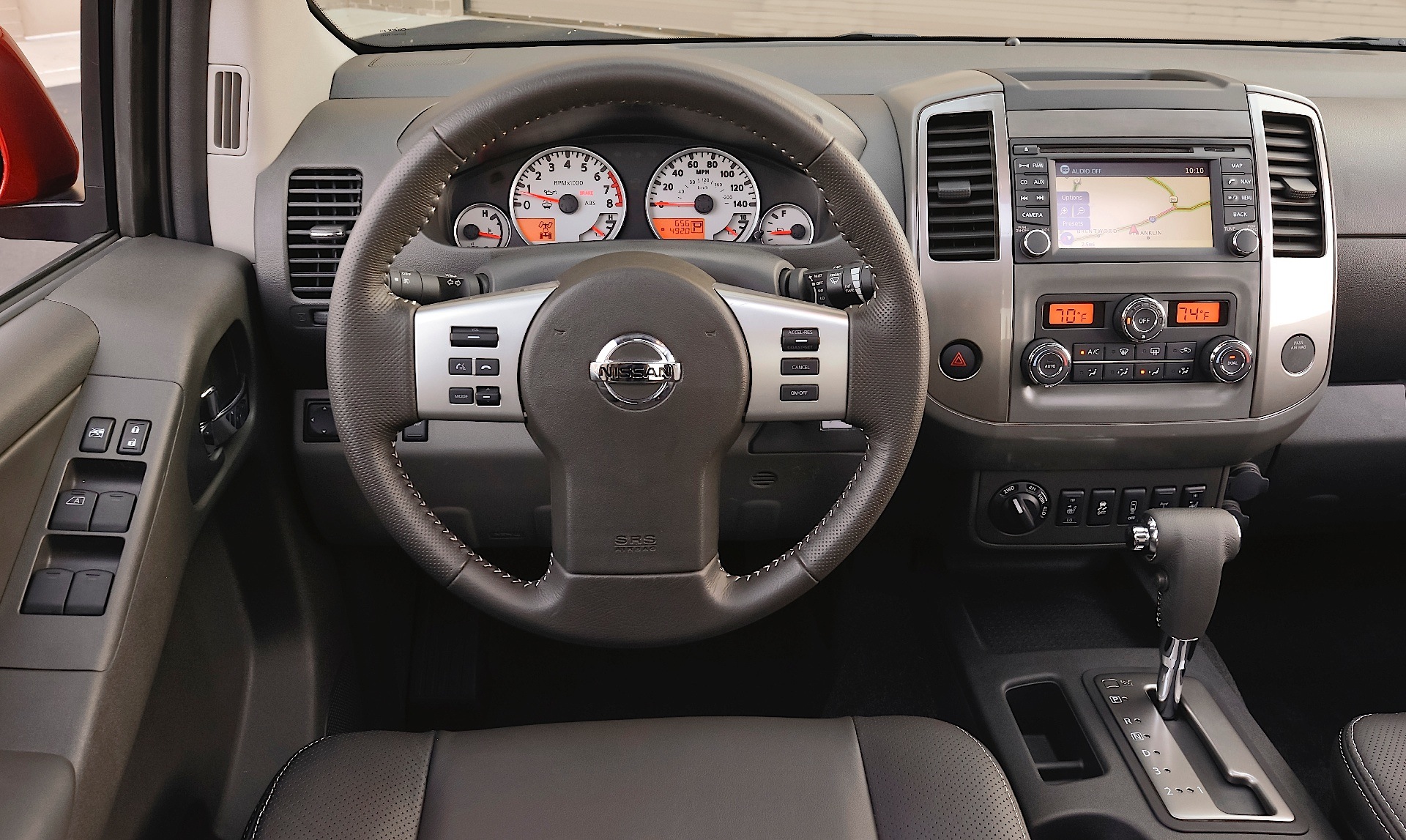 Nissan Frontier Le