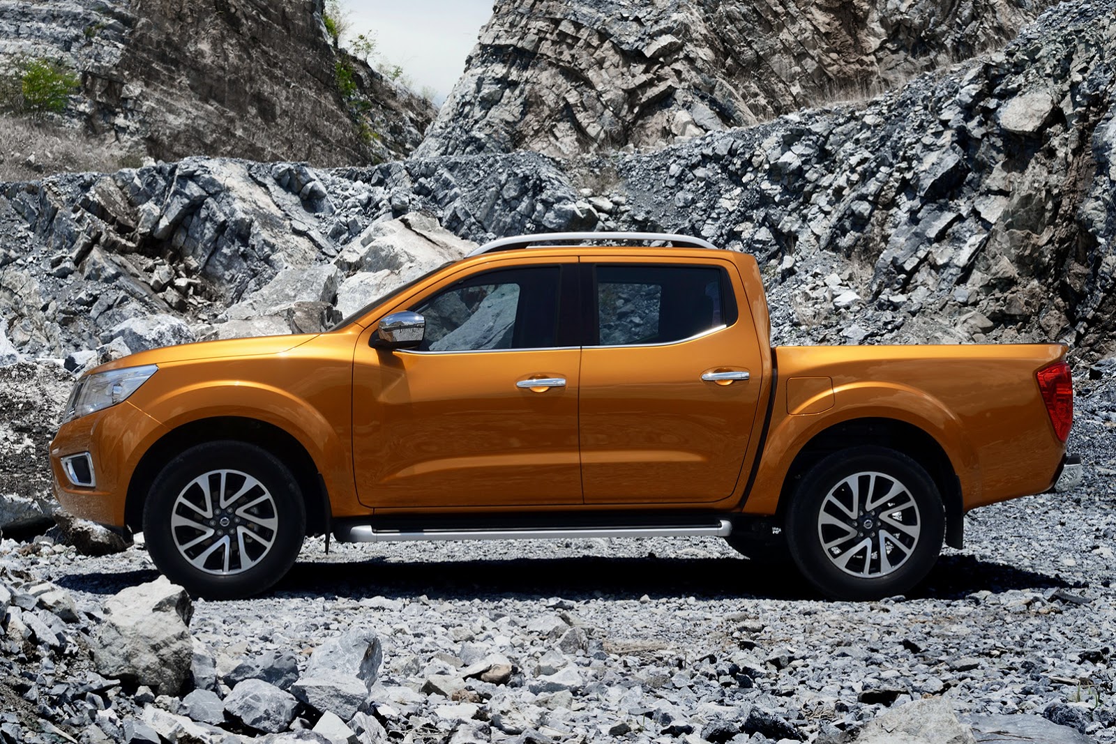 Nissan Frontier Redesign