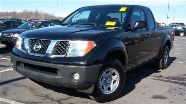 Nissan Frontier Xe 2006