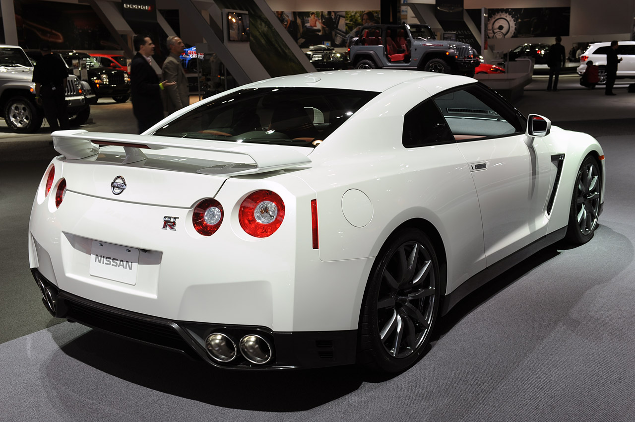 Nissan Gt