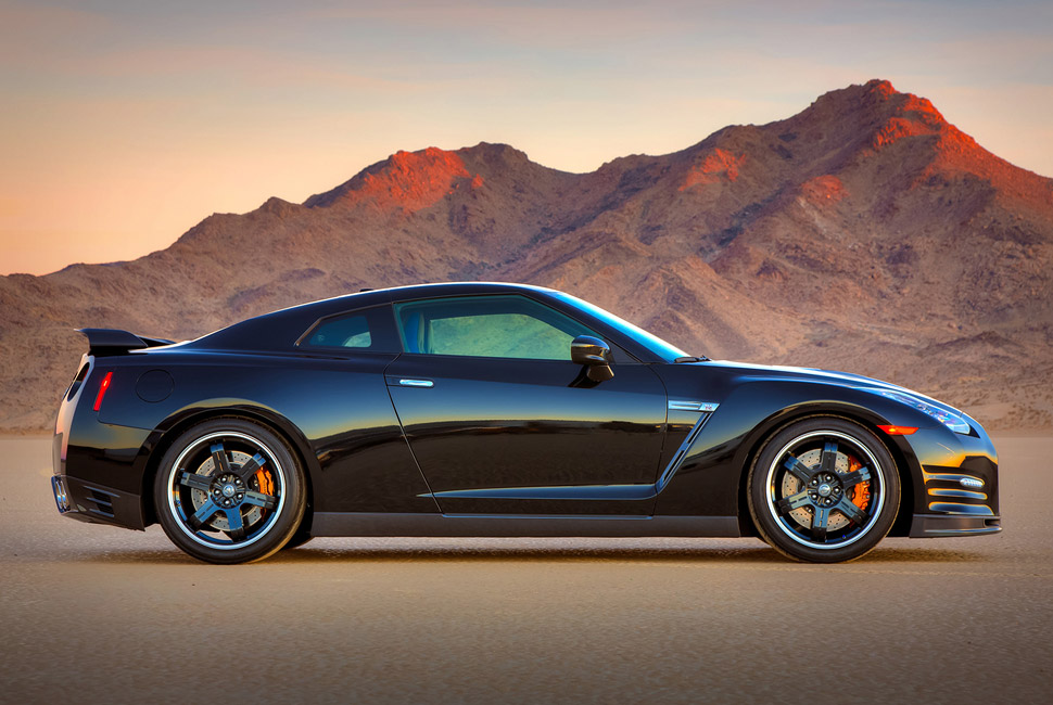 Nissan Gt 2014