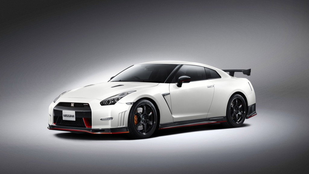 Nissan Gt 2015