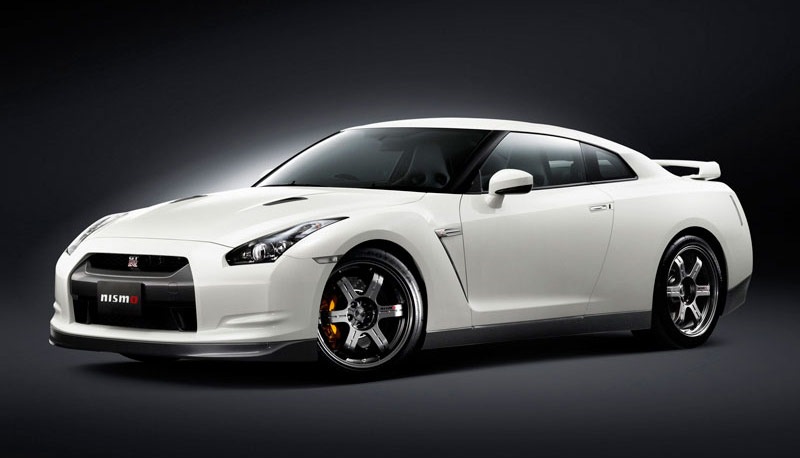 Nissan Gt 4