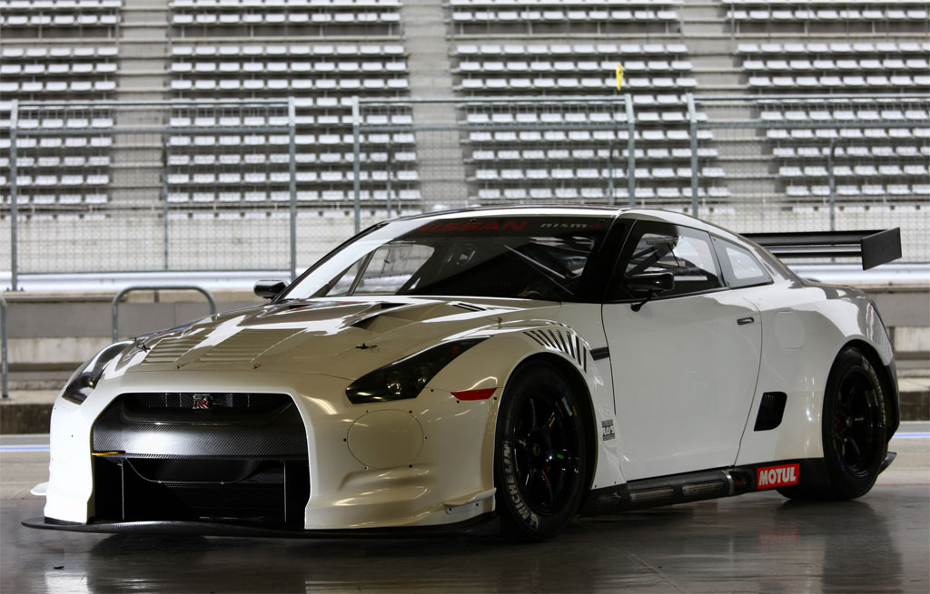 Nissan Gt Car