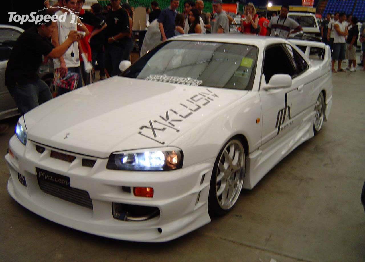 Nissan Gtr 2000