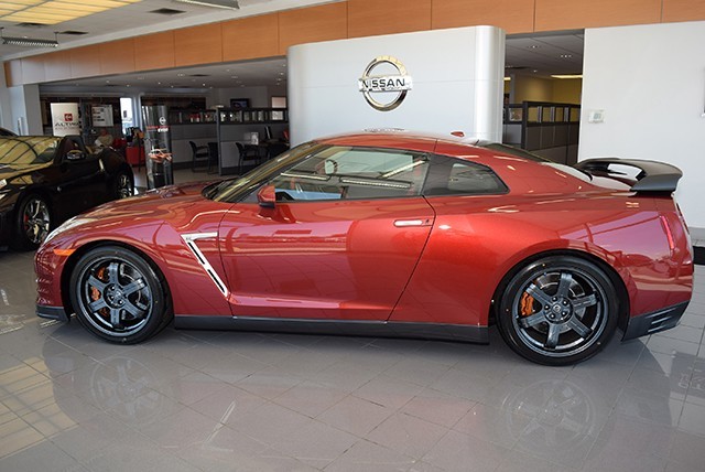 Nissan Gtr 2016 Black Edition