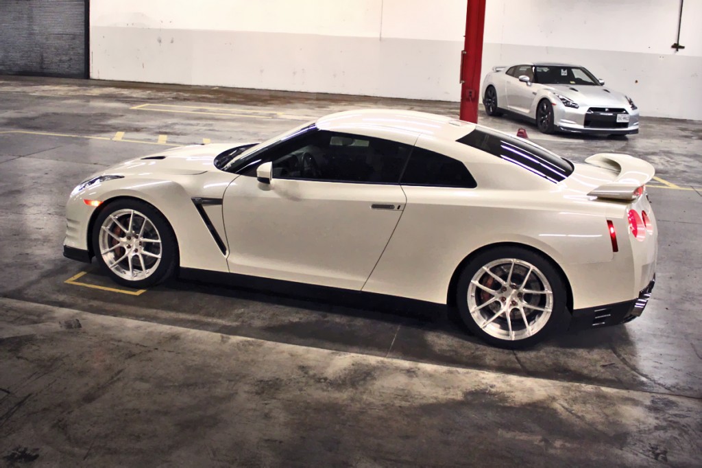 Nissan Gtr 700