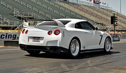 Nissan Gtr 700