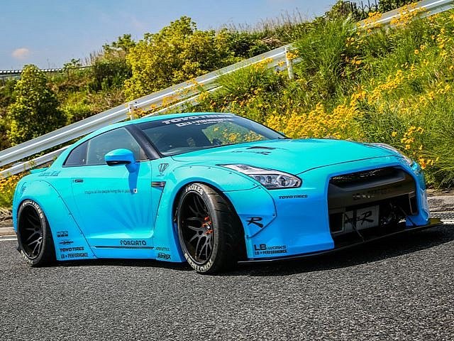 Nissan Gtr Armytrix