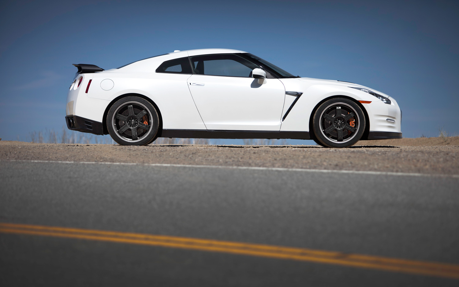 Nissan Gtr Black Edition