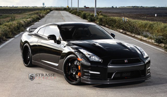 Nissan Gtr Black