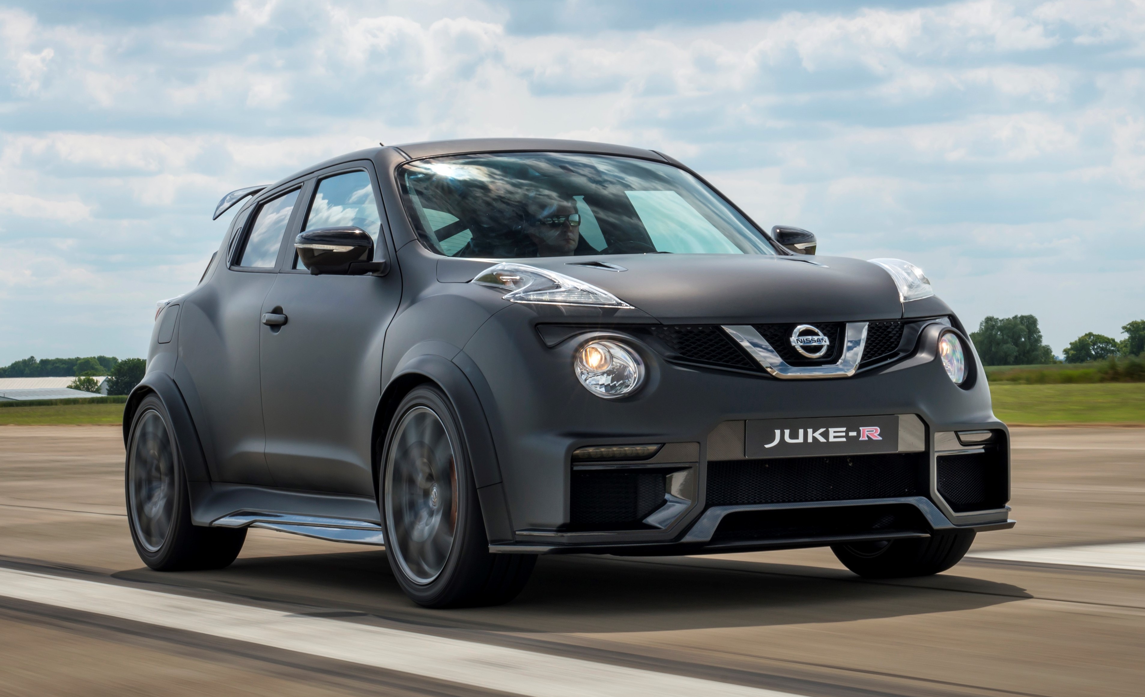 Nissan Gtr Juke