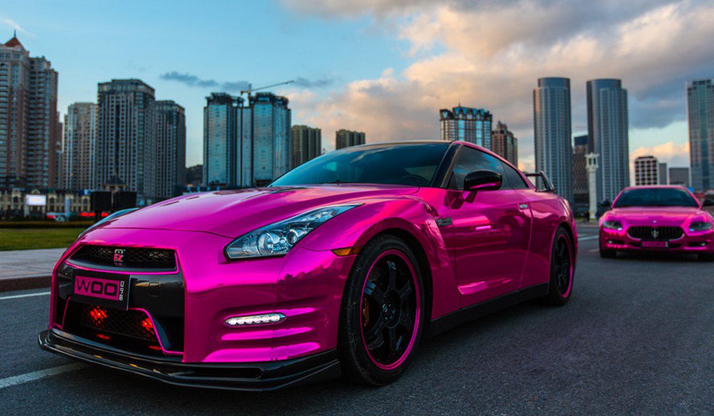 Nissan Gtr Pink