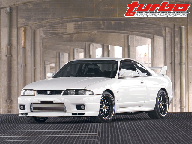 Nissan Gtr R33