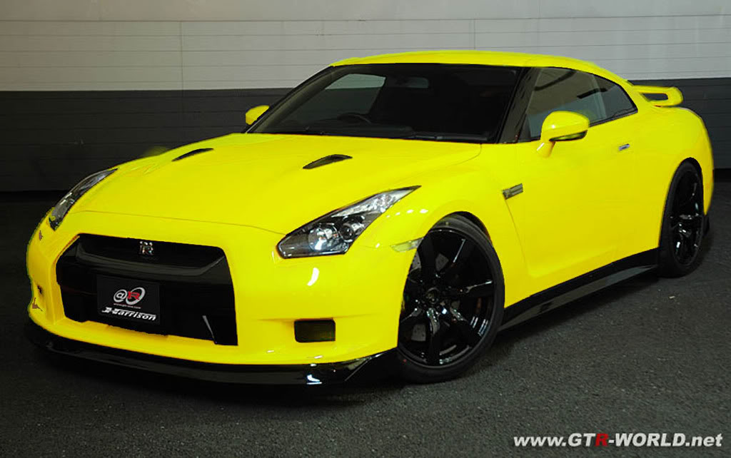 Nissan Gtr Yellow