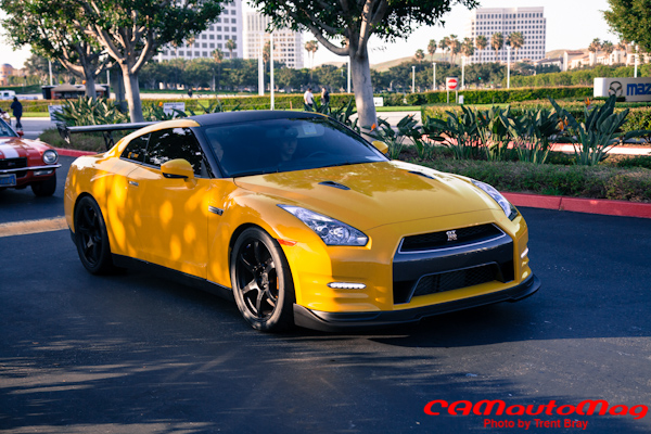 Nissan Gtr Yellow