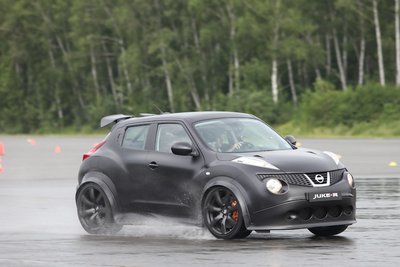 Nissan Juke 3.8 V6