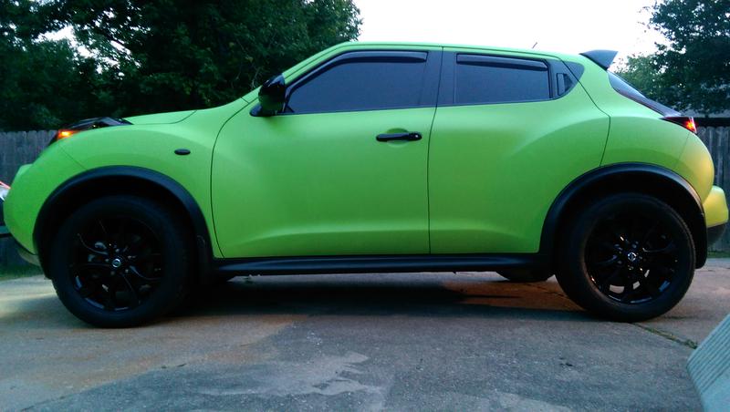 Nissan Juke Green