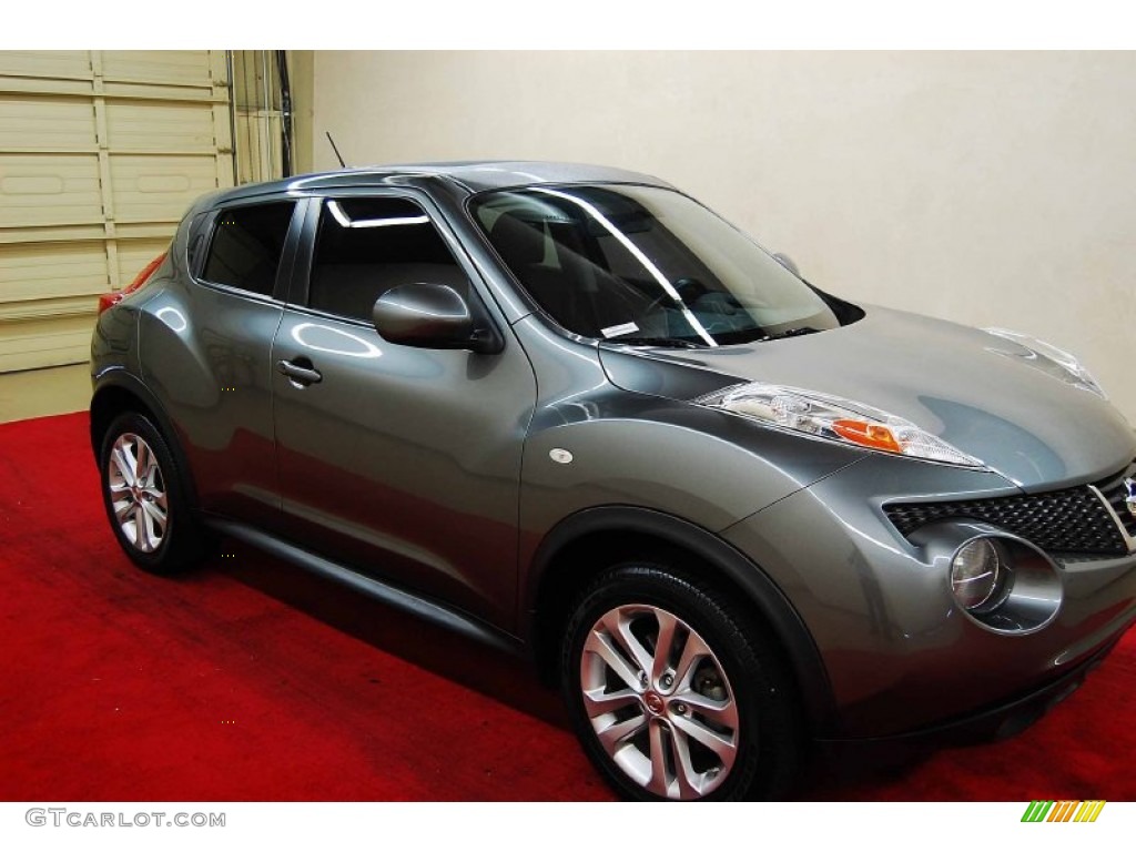 Nissan Juke Gun Metallic